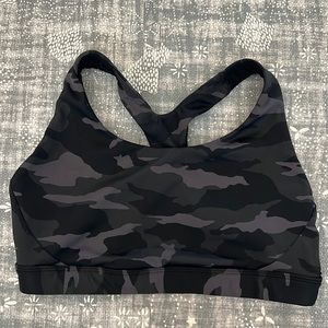 Athleta Ultimate Sports Bra (D-DD+), Large